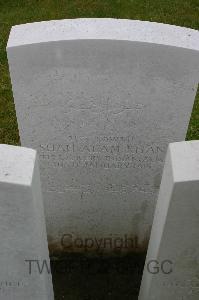 Lillers Communal Cemetery - Shah Alam Khan, 